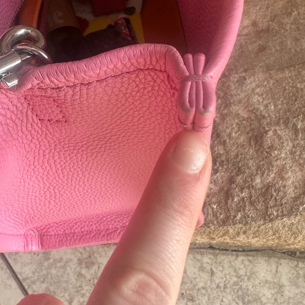Marc Jacobs Leather The Tote Bag Small Pink - Picture 11 of 14